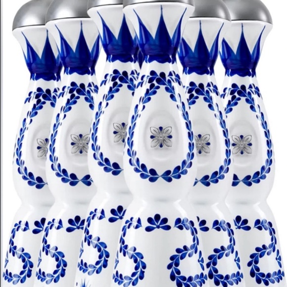 COPY - Clase Azul 750 ml Tequila Bottle - Picture 2 of 3